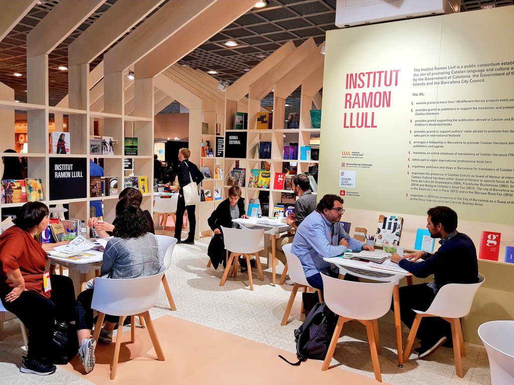 L’Institut d’Estudis Baleàrics, present un any més a la fira del llibre de Frankfurt, amb l’Institut Ramon Llull