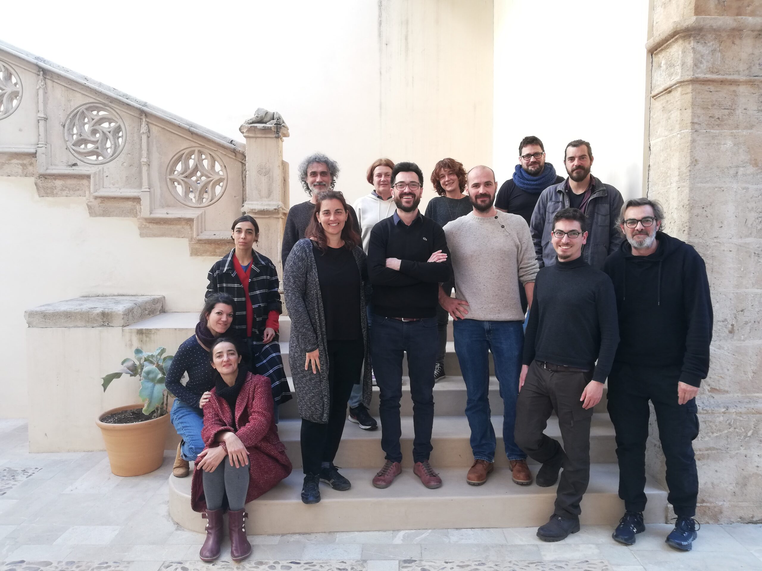 El IEB imparte una formación teorico-práctica a 10 fotógrafos, a cargo de la editora gráfica y comisaria Arianna Rinaldo y el fotógrafo Toni Amengual